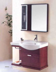 衛(wèi)浴空間的藝術(shù) 浴室柜、玻璃潔具與衛(wèi)浴鏡的和諧交響